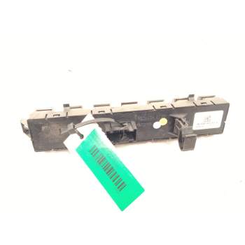 Recambio de mando multifuncion para peugeot 3008 confort referencia OEM IAM 10033756  