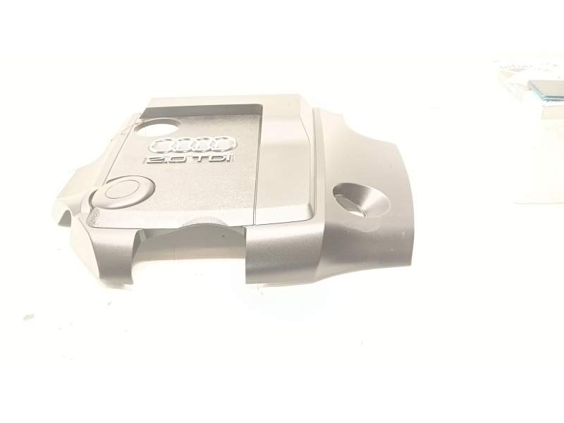 Recambio de tapa motor para audi a6 c6 (4f2) 2.0 tdi referencia OEM IAM 03G103925AT  