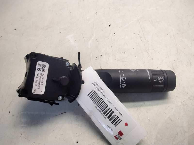 Recambio de mando limpia para opel insignia berlina cosmo referencia OEM IAM 13243595 90930310028 