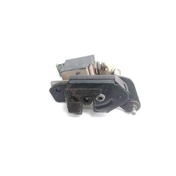 Recambio de cerradura porton trasera derecha para land rover discovery v6 td se referencia OEM IAM 51247016050  