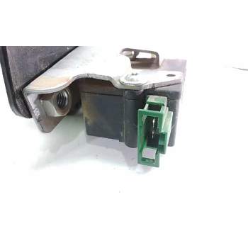 Recambio de cerradura porton trasera derecha para land rover discovery v6 td se referencia OEM IAM 51247016050  