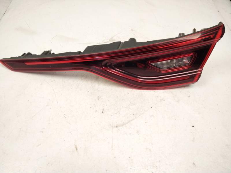 Recambio de piloto trasero derecho para renault talisman (lp_) 1.6 tce 150 referencia OEM IAM 26550976R  