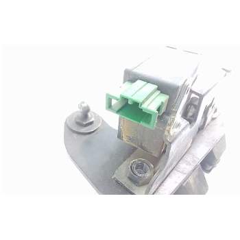 Recambio de cerradura porton trasera izquierda para land rover discovery v6 td se referencia OEM IAM 5127016049L  