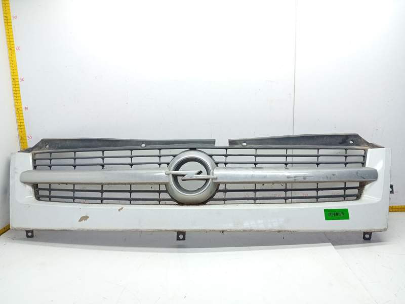 Recambio de rejilla delantera para opel movano a autobús (x70) 2.5 dti (jd) referencia OEM IAM 8200233763  