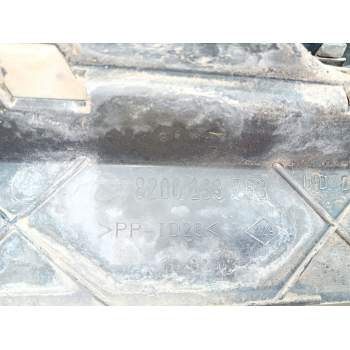 Recambio de rejilla delantera para opel movano a autobús (x70) 2.5 dti (jd) referencia OEM IAM 8200233763  