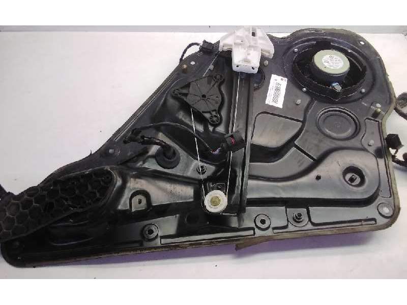 Recambio de elevalunas trasero izquierdo para volkswagen passat berl./combi w8 referencia OEM IAM 1J0 035 411D  