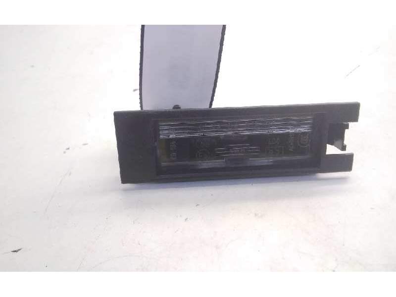 Recambio de piloto matricula para opel vectra c berlina referencia OEM IAM 6223506  