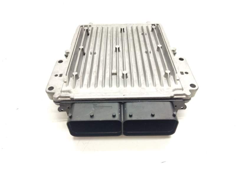 Recambio de centralita motor uce para land rover discovery 5 referencia OEM IAM GH2212C520PAC 0281032649 