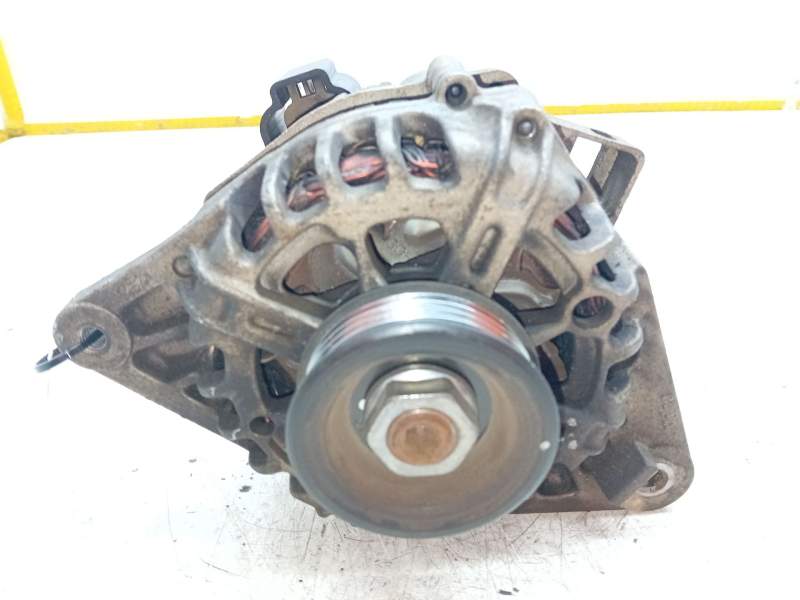Recambio de alternador para hyundai tucson (jm) 2.0 referencia OEM IAM A0002655023  
