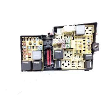Recambio de caja fusibles para ford focus iii sedán 1.0 ecoboost referencia OEM IAM F1FT14K733  
