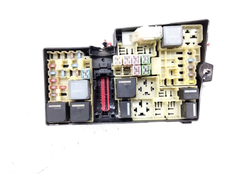 Recambio de caja fusibles para ford focus iii sedán 1.0 ecoboost referencia OEM IAM F1FT14K733  