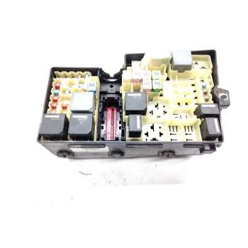 Recambio de caja fusibles para ford focus iii sedán 1.0 ecoboost referencia OEM IAM F1FT14K733  