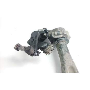 Recambio de brazo suspension inferior delantero izquierdo para peugeot 407 st sport pack referencia OEM IAM 7BAA010570326  