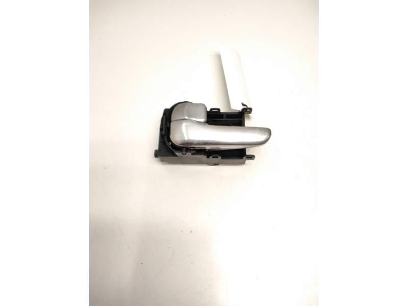 Recambio de maneta interior trasera izquierda para nissan almera ii (n16) 1.5 referencia OEM IAM   