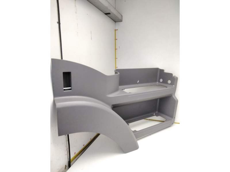 Recambio de estribo de cabina derecho para mercedes-benz actros referencia OEM IAM 9416662001 GRIS ESTRIBO GUARDABARROS NUEVO