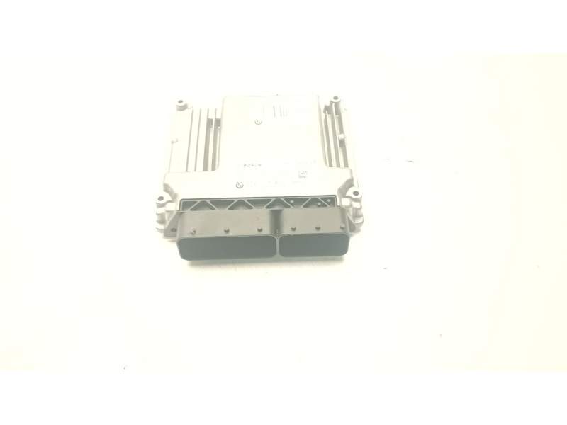 Recambio de centralita motor uce para bmw 1 coupé (e82) 120 d referencia OEM IAM 7811700-01  