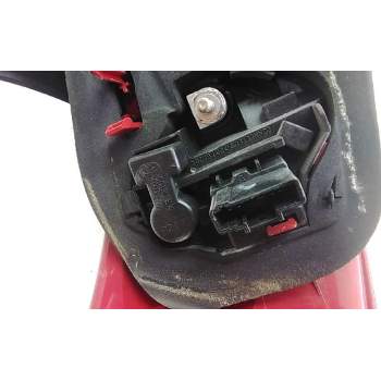 Recambio de piloto trasero derecho para peugeot 206 berlina gti referencia OEM IAM AXO D32563  