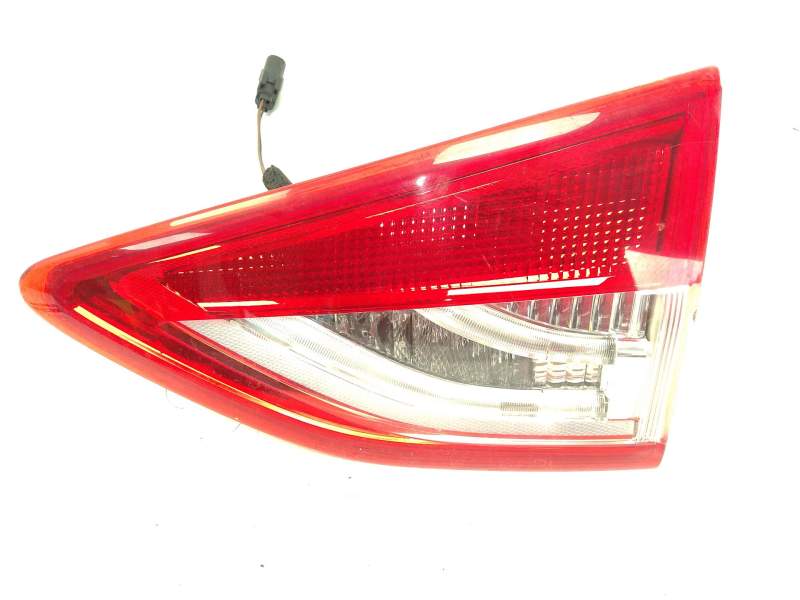 Recambio de piloto trasero derecho para ford kuga i 2.0 tdci referencia OEM IAM CV4413A602BD  
