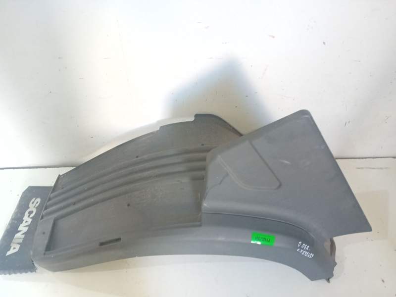 Recambio de guardabarro de cabina delantero dercho para scania r480 referencia OEM IAM 1431934RH7321  