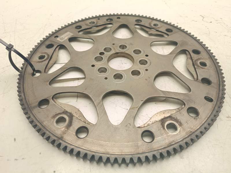 Recambio de volante motor para bmw 5 (e60) 525 d referencia OEM IAM 8506670  