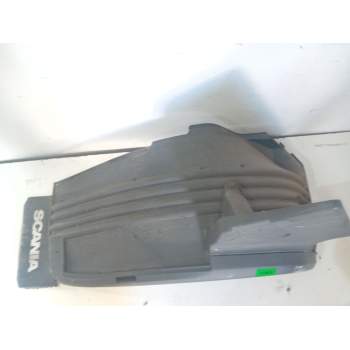 Recambio de guardabarro de cabina delantero dercho para scania r480 referencia OEM IAM 1431934RH7321  