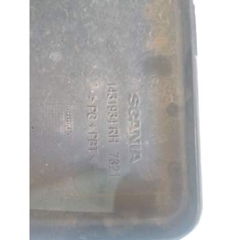 Recambio de guardabarro de cabina delantero dercho para scania r480 referencia OEM IAM 1431934RH7321  
