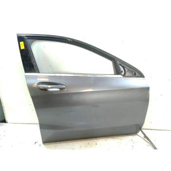 PUERTA DELANTERA DERECHA A1767200205 