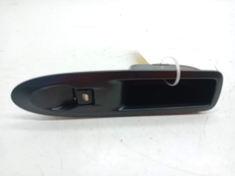 Recambio de mando elevalunas trasero izquierdo para citroën c4 aircross 1.6 hdi 115 referencia OEM IAM 96657926  