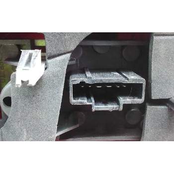 Recambio de piloto trasero izquierdo para peugeot 1007 dolce referencia OEM IAM 964611698001 89031532 
