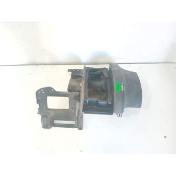SOPORTE FARO IZQUIERDO 2124015 