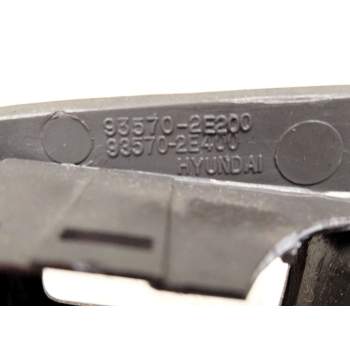 Recambio de mando elevalunas delantero izquierdo para hyundai tucson (jm) 2.0 referencia OEM IAM 93570  