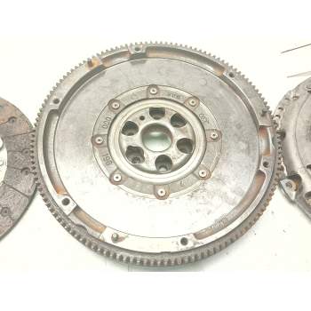 Recambio de kit embrague para volkswagen scirocco iii (137, 138) 2.0 tdi referencia OEM IAM 03G105266BM  