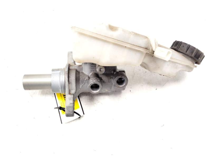 Recambio de bomba freno para ford focus iii 1.0 ecoboost referencia OEM IAM G1FY2C246  