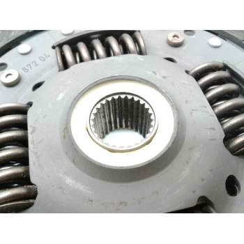 Recambio de disco embrague para nissan note 1.5 dci turbodiesel cat referencia OEM IAM 8200335084  
