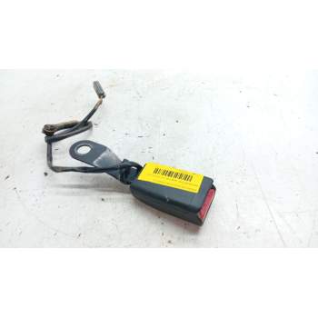 ENGANCHE DELANTERO DERECHO NA1P57620 