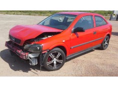 opel astra g berlina del año 2000