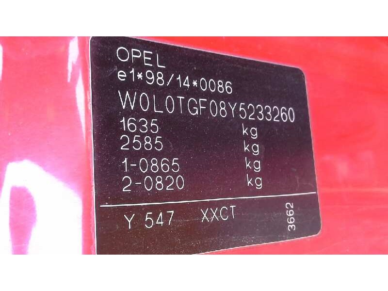 opel astra g berlina del año 2000