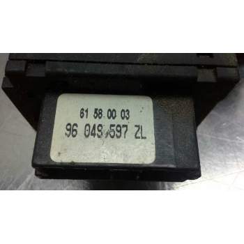 Recambio de mando limpia para citroën saxo referencia OEM IAM 96049597ZL 61580003 3565