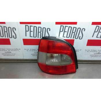 PILOTO TRASERO IZQUIERDO VALEO 2341 35972