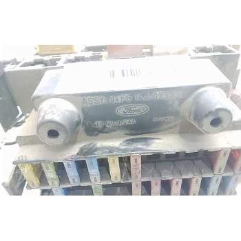Recambio de caja fusibles para ford fiesta courier referencia OEM IAM 94FG14A073AA  