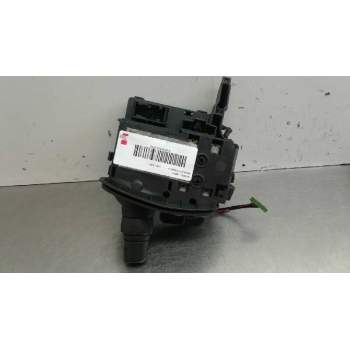 Recambio de mando limpia para renault scenic ii referencia OEM IAM 8200012243 8200012244 97556