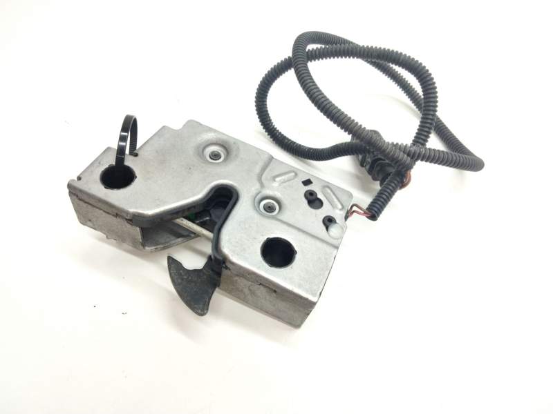 Recambio de cerradura capot para seat ateca (kh7) referencia OEM IAM   