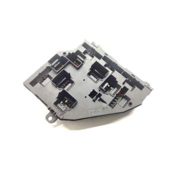 Recambio de caja reles para bmw 7 (f01, f02, f03, f04) 730 d referencia OEM IAM 915132203  