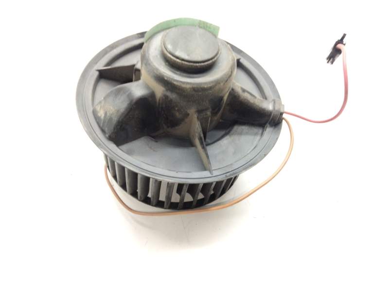 Recambio de motor calefaccion para seat inca (6k9) 1.4 i referencia OEM IAM 6N1819021  
