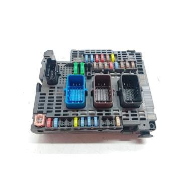 CAJA FUSIBLES 9810296080 