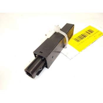 Recambio de antena para mazda mx-5 rf targa (nd) 2.0 (nd2e) referencia OEM IAM KD45676NXA  