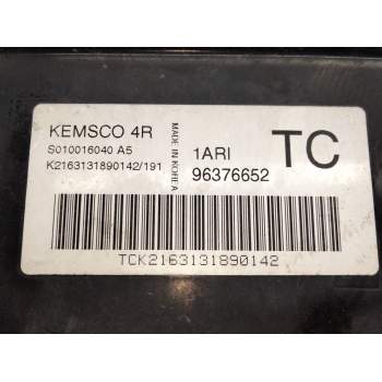 Recambio de centralita motor uce para daewoo kalos 1.2 se referencia OEM IAM 96376652  