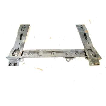 Recambio de travesaño inferior para renault zoe furgoneta/hatchback (bfm_) electric (bfma, bfmb) referencia OEM IAM 622104641R  