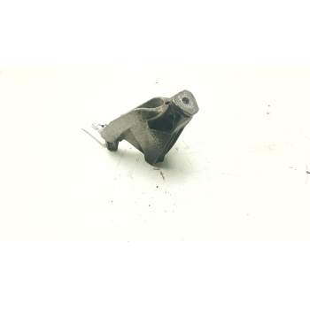 Recambio de soporte motor delantero para audi a4 b8 (8k2) 2.0 tfsi referencia OEM IAM 8K0199307BM  