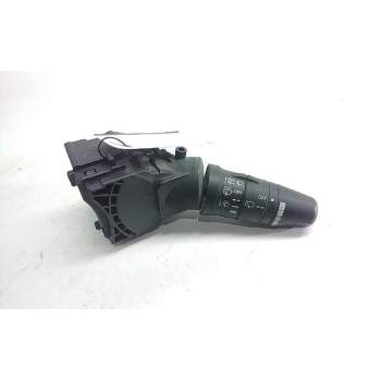Recambio de mando limpia para nissan terrano/terrano.ii (r20) elegance referencia OEM IAM 25260AV770 3421 